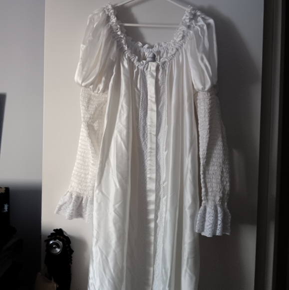 New SLEEPER White Silk Charmeuse Puff Sleeve Smocked Opera Dress XL - Picture 3 of 10